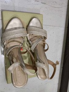 Gold Silver Toned Heels
