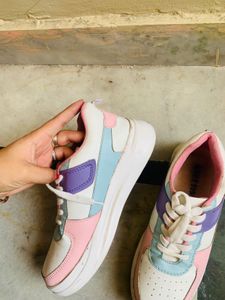 Beautiful Sneakers🦋🌸🎀