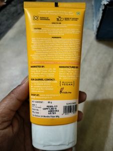 Aqualogica glow dewy sunscreen