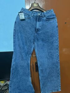 Trendy Flare Leg Jeans