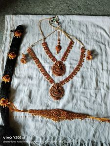 Traditional Indian Jewelry Set