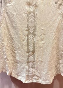 ZARA BEAUTIFUL LACE EMBROIDERED Top