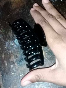 black clutcher,  hair Claw  clip