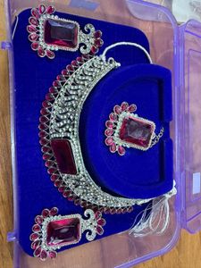 Elegant heavy Stone Jewelry Set