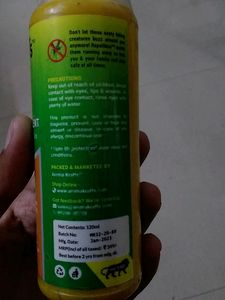 Natural Mosquito Repellent Spray