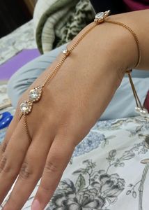 Earnings And Mang Tika Set With Hand Bracelet