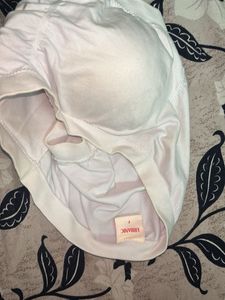 🤍White Tube Bra From Urbanic