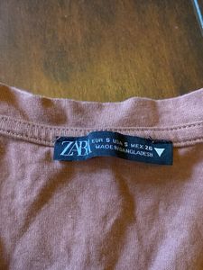 Zara Top Size Small