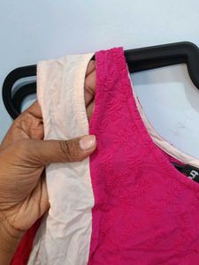 Pink Textured Sleeveless Top L