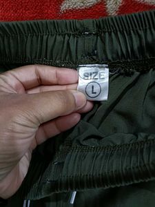 Men&#39;s Active Green Shorts