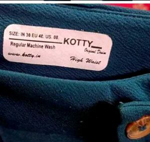 Crop Top, Kotty Trouser