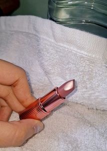 Charlotte Tilbury Mini 90s Pink Lipstick