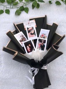 Polaroids Bouquet! 🎞️💐