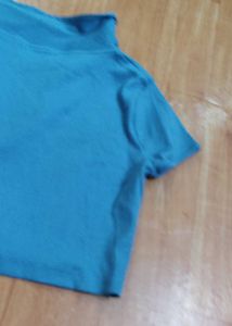 ✨ Trendy Blue Crop Top – Stylish &amp; Comfortable! ✨