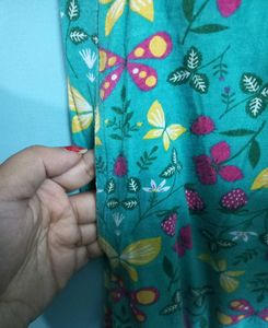 Green Floral Print trousers 🟢