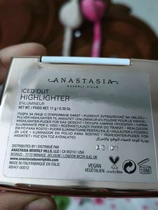 Anastasia Beverly Hills Highlighter