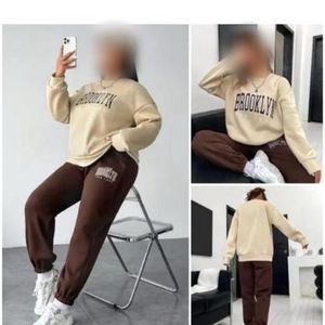 Brooklyn Style Sweatshirt & Pants Set
