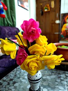 Beutiful Yellow &amp; Pink Flowers