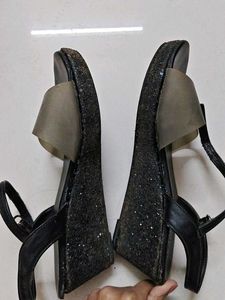 Mochi Flats &amp; Sandals