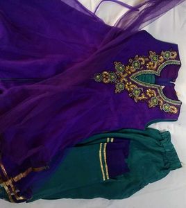 A Suit With Yoke Design