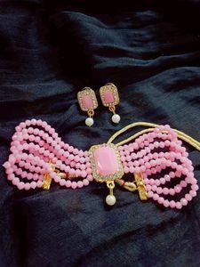 Combo Of 2Choker Set,5 Rubber