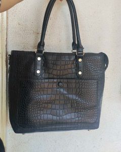Basic Black Leather Tote Bag