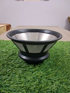 Juicer Inside Lid in Good Condition