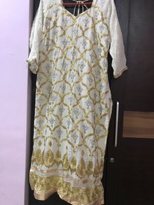 Full Zari Work Dupatta And Kurti