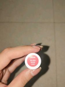 Zudio Creme Lipstick In Blush Nude Shade
