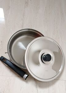 🆕 Frying🍳 Pan With Lid