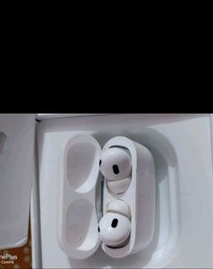 Apple AirPods Pro (2nd generation)