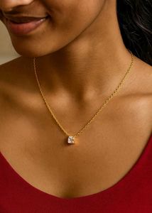 Elegant Crystal Pendant Necklace