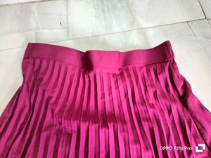 STYLESTONE Women Solid Pleated Pink Skirt