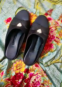 Leather Flat