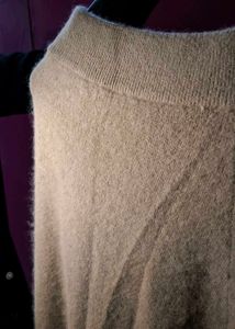 Elegant Cozy Knit Cape