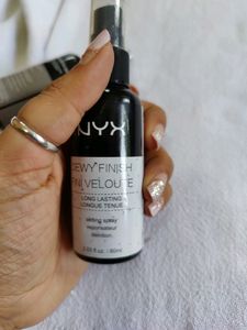 Duo-Make Up Fixer