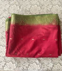 Red And Green 5 M Saree