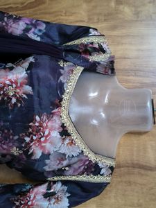 brand new..bust 28-40..lot of margin available