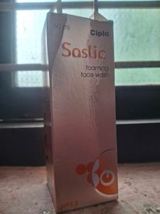 Saslic Foaming Face Wash