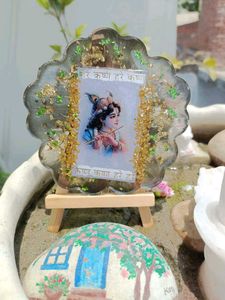 Resin Table Top Idol