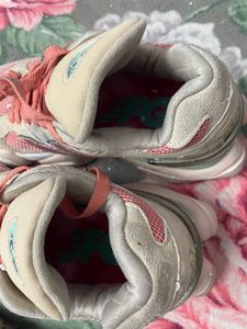 Girls Shoes