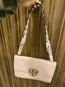 Authentic Tory Burch Barbie💕 Shoulder Bag