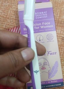 Bombay Shaving Face Razor