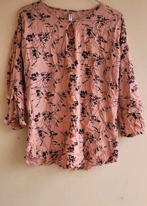 Floral Peach Top