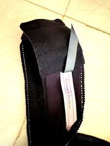 Elegant Black Lace Undewired Top