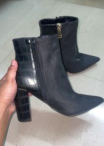 Black Boots