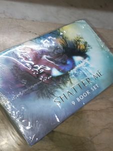 Shatter Me 9 Books Box Set