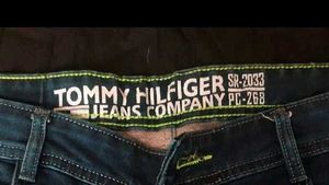 Tommy Hilfiger Men Blue Jeans