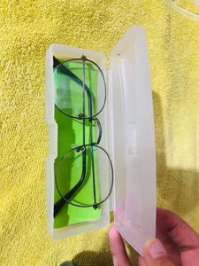 !!SALE!!🥳Set Of 2 Specs