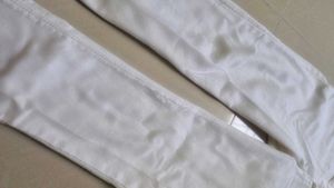 Classic White Skinny Jeans – Sleek &amp; Chic